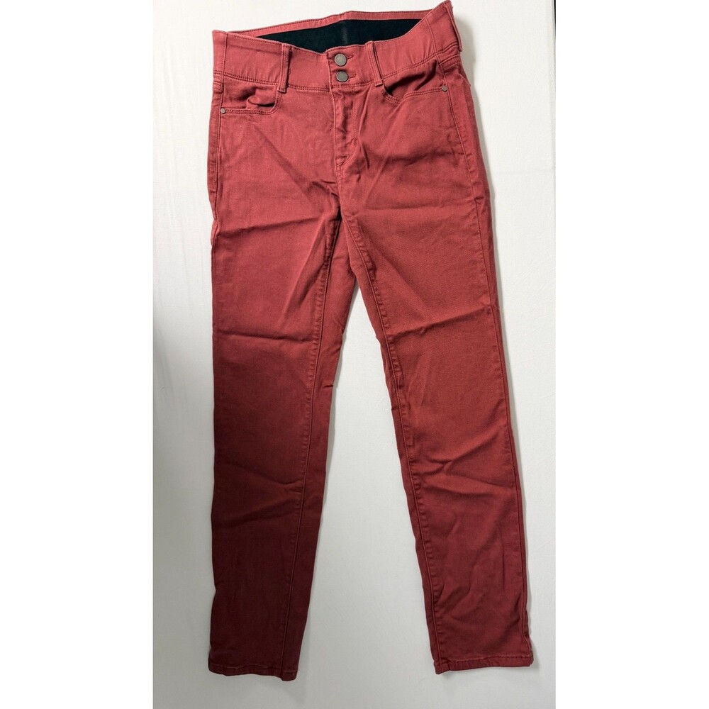 Apt 9 Women’s Coral Straight Leg Stretch Jeans Size 8 Colored Denim